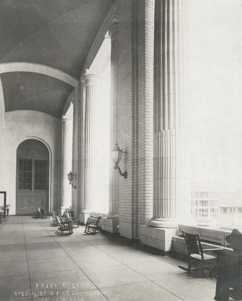 union-station_rocking-chairs_atlantic-terra-cotta-co-coll_UT_frank-rogers