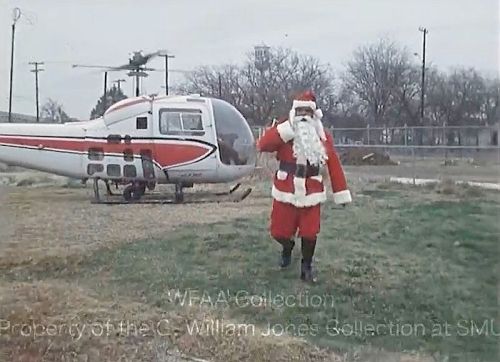 santa_2_WFAA_SMU_122069