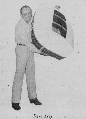 texas-stadium_dave-arey_irving-daily-news_082276