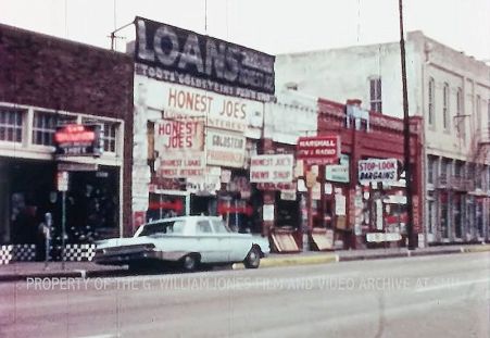 honest-joes-pawn-shop_deep-ellum_perkins-school-recruitment-film_1969_jones-film_SMU_5.06