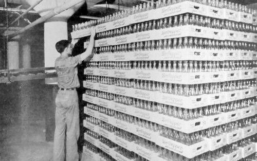 dr-pepper-manual_bottle-storage_crop