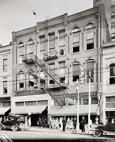 thomas-confectionary_1508-10-elm-st_frank-rogers-ebay