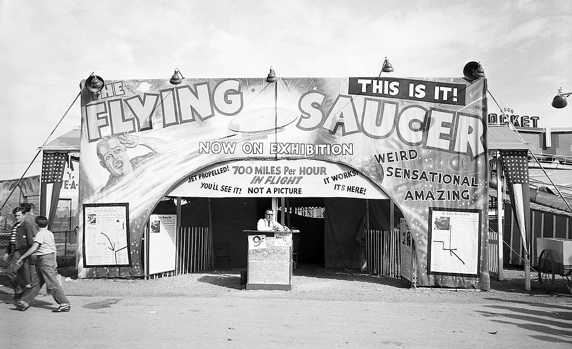 patreon_sfot_flying-saucer_squire-haskins_UTA_oct-21-1950