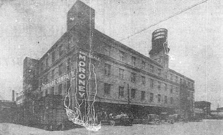 moroney-hardware_1701-n-market-at-ross_DMN_112325